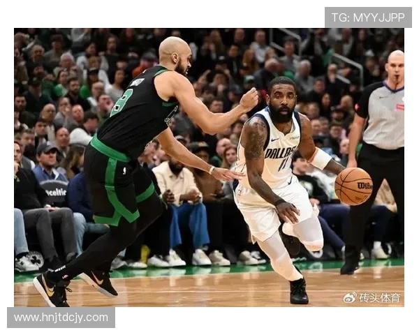 独行侠激战快船 两队巅峰对决上演激情攻防鏖战