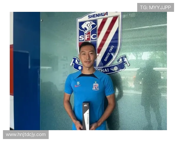 吴曦带领球队再创辉煌展现中国足球中场核心领袖风采 吴曦带领球队再创辉煌展现中国足球中场核心领袖风采