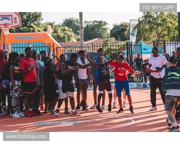 篮球风云：从街头到赛场的传奇故事与未来发展趋势探析