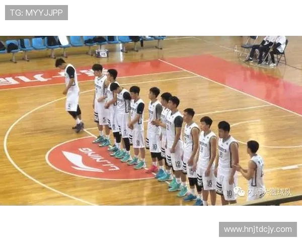 武汉篮球队的拼搏之路：从默默无闻到赛场辉煌的奋斗历程