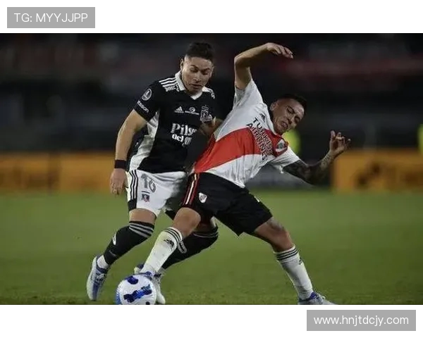 友谊赛精彩对决河床队展现足球魅力与团队精神 友谊赛精彩对决河床队展现足球魅力与团队精神